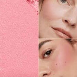 CLOSER Soft Focus Blurring Blush NEW UNUSED